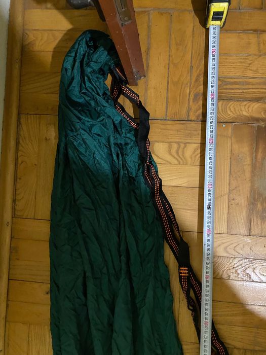 Здрав хамак в маслено зелен цвят