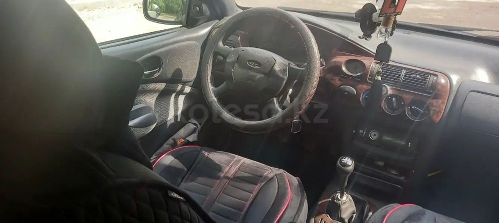 Продам Ford  Escort