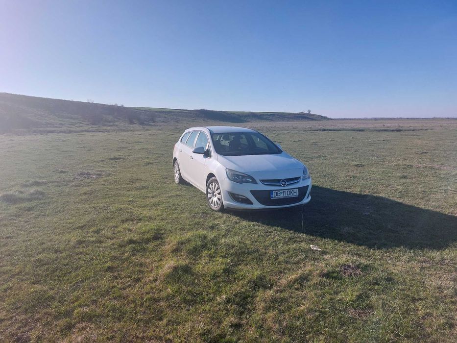 Opel astra j 1.7 cdti sports tourer