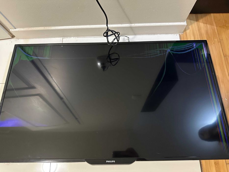 Tv LED Smart Philips, 102 cm, 40PFH4509, ecran defect - pentru piese