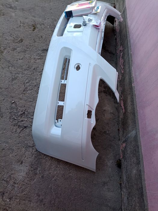 Bara față mercedes