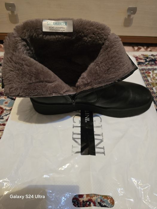 Продам зимние сапоги