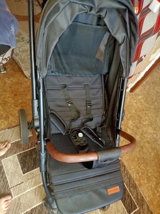 Продам детскую коляску