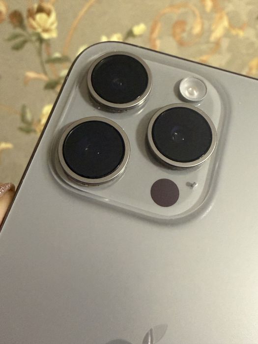 Iphone 15 pro 128 батарея 89%