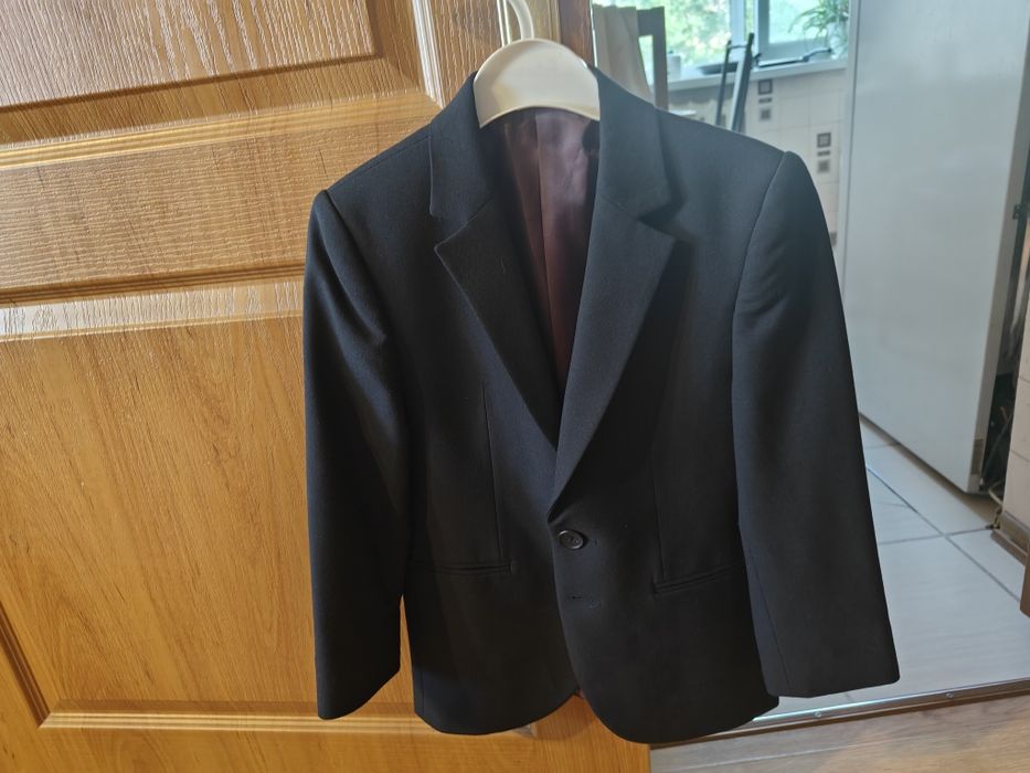 Пиджак черный, для школы или сада