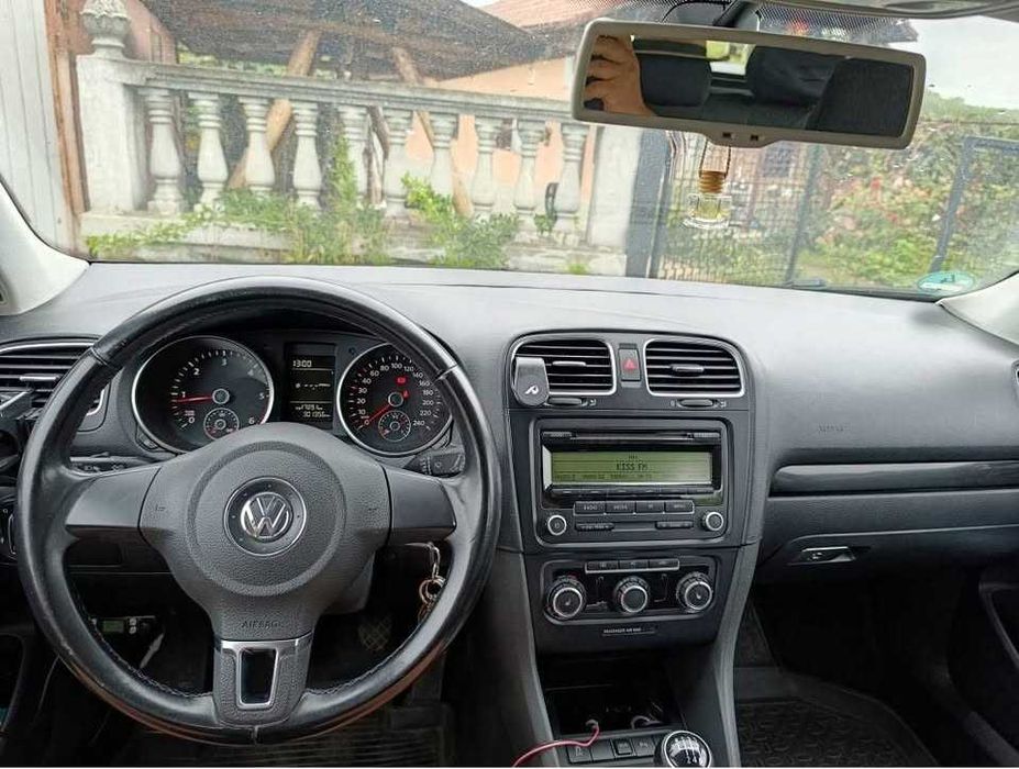 Vând Golf 6 2.0 TDI 140 CP – 2010
