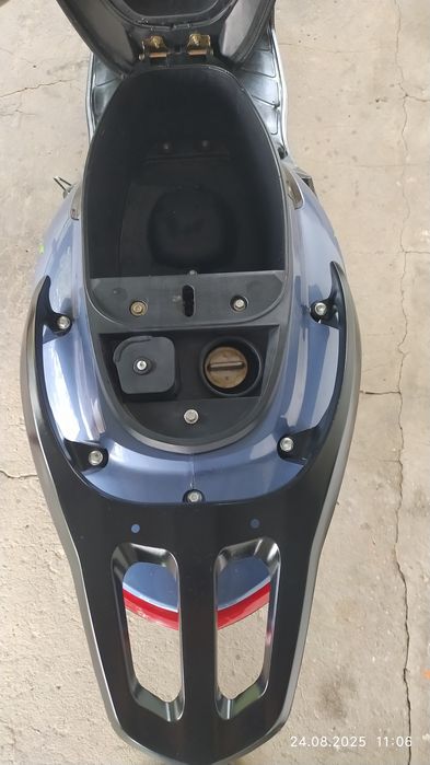 Продам скутер Соник