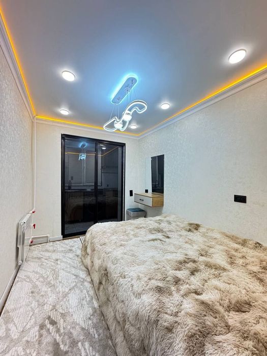 Продаются 1 ком квартира передлная в 2х Чиланзар Улица Мукими