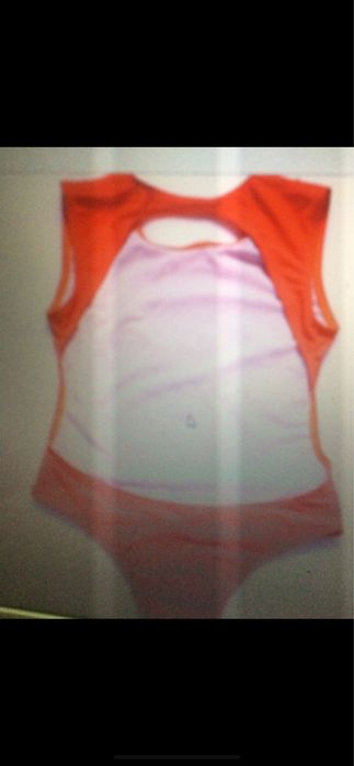 Costum  de  baie