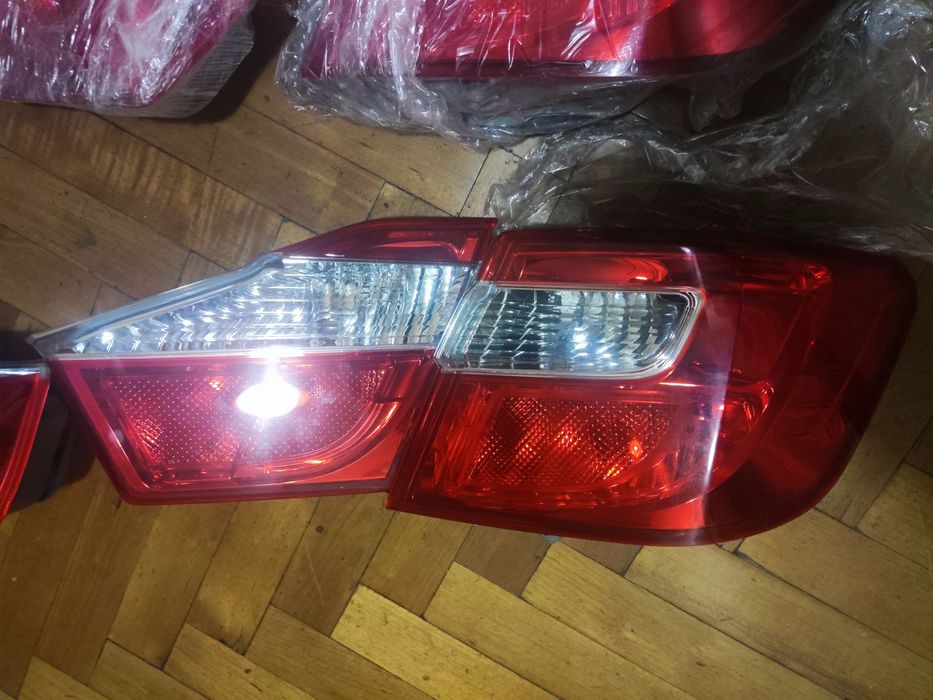 Задние фонари камри 50