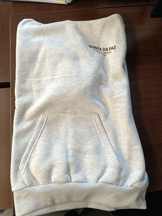 Суичър с качулка