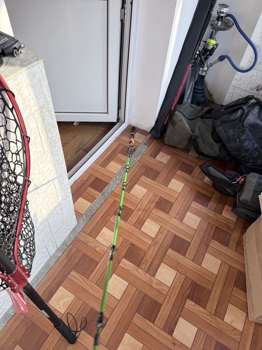 Vand diverse accesorii de pescuit pentru somn