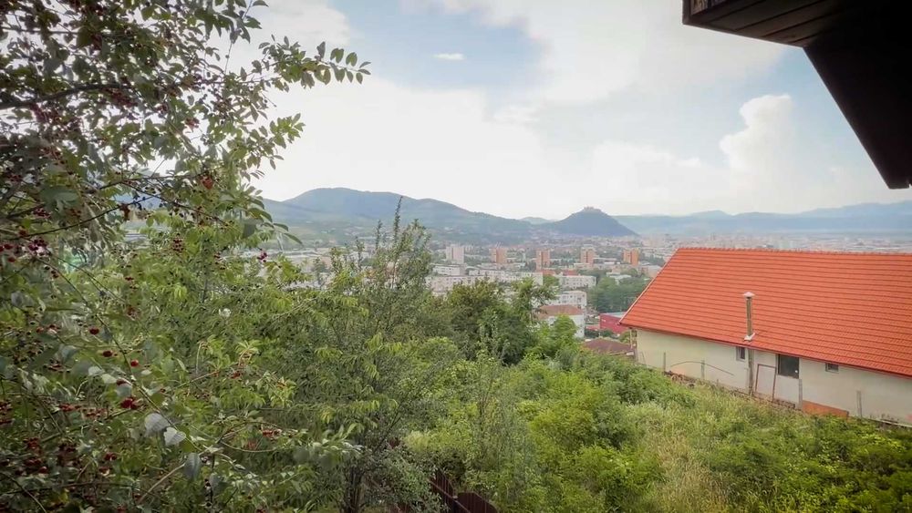 Proprietar vând vilă deosebită în Deva – Strada Zăvoi | 420 mp | Teren 850 mp | Vedere panoramică