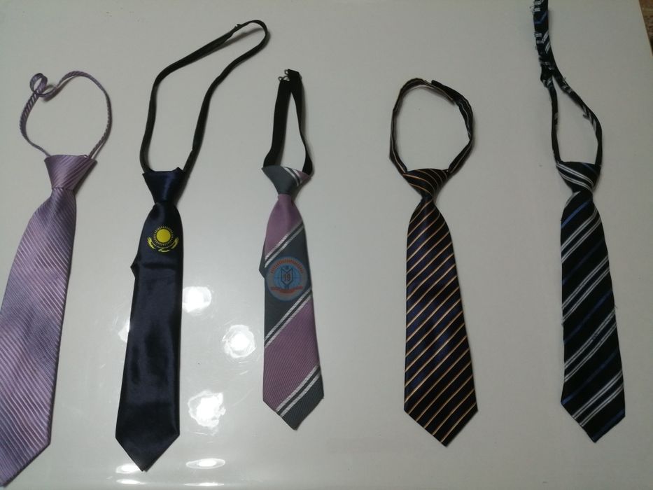 Продам галстуки недорого