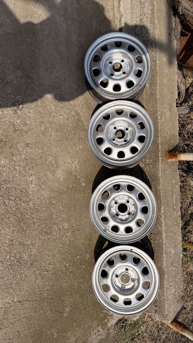 Диски р14 гольф вента пассат подходят