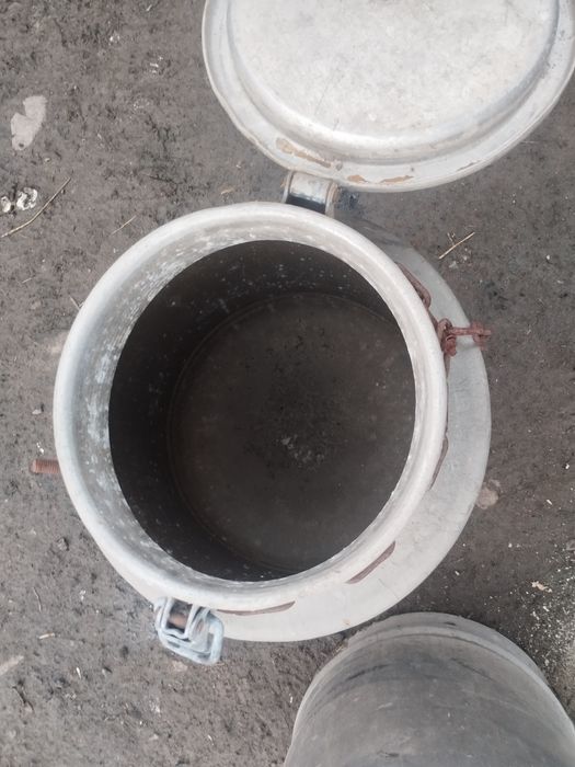 Продаю фляги 2 штуки