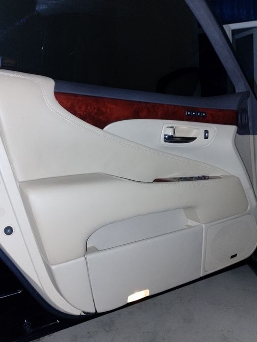 Продается не спеша Lexus Ls 460L