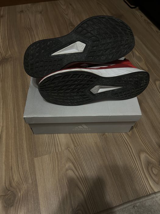 Adidasi Adidas Duramo 10 nr 39 copii(nu nike ,jordan ,puma ,vans )