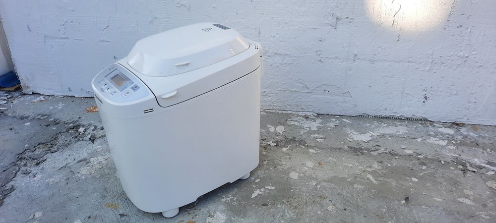 Хлебопекарна Panasonic