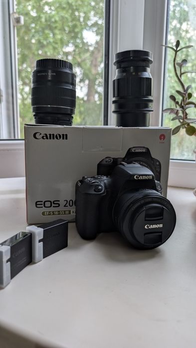 Canon 200d + китовый объектив