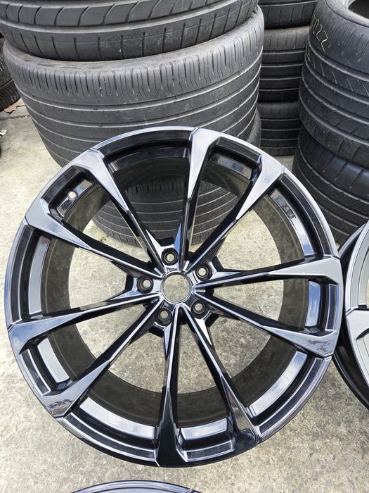 Jate Originale Lamborghini Urus 23