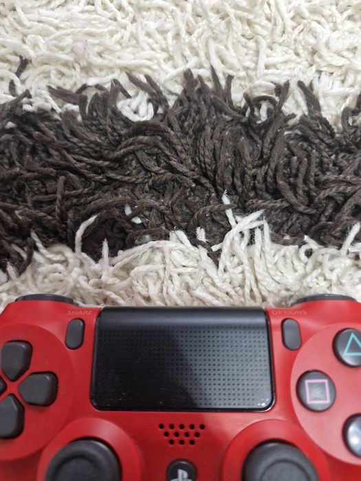 Controller de ps4 rosu