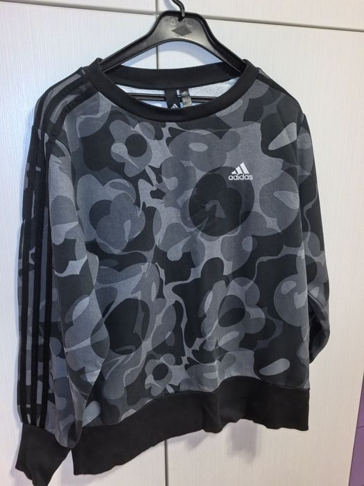 блуза Guess, блуза и суитшър Adidas