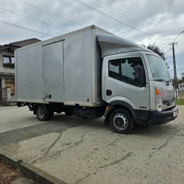 Nissan cabstar 35c13 iveco sprinter