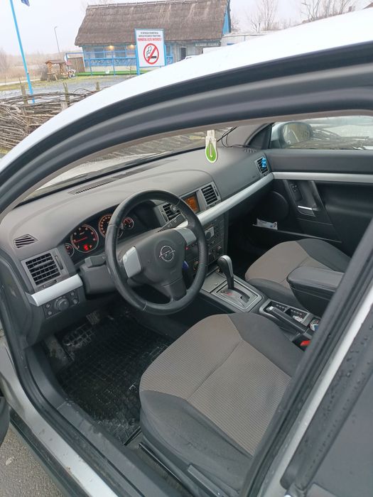 Vând Vectra C 1.9 150cp