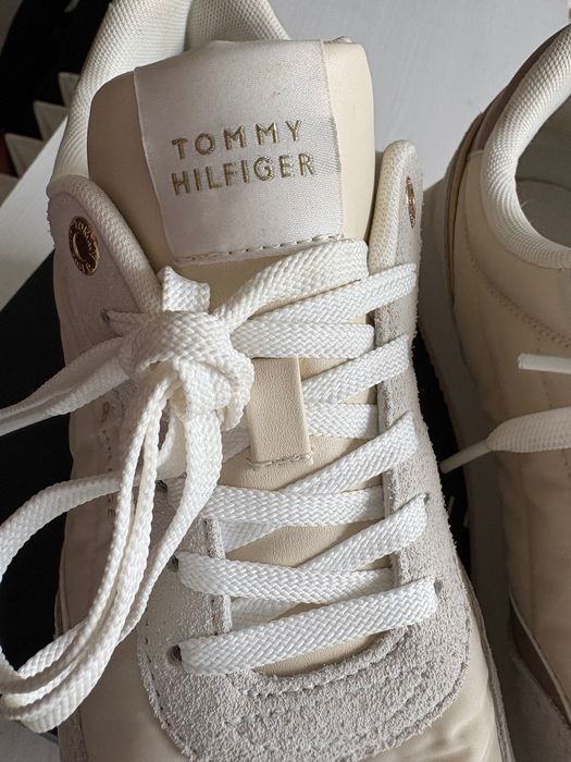 Sneaker Low crem auriu Tommy Hilfiger