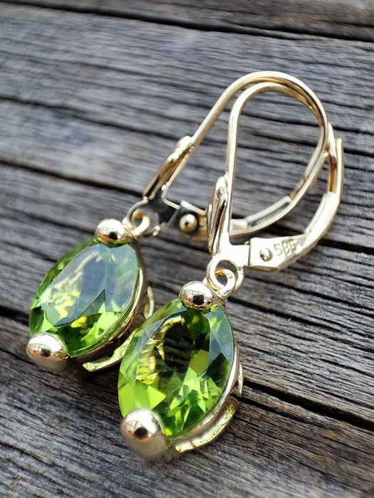 Cercei aur 14k cu Peridot natural Unicat