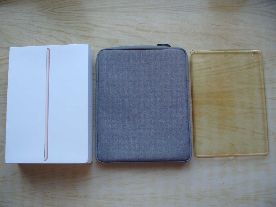 Apple iPad 10.2, Retina дисплей, 128Гб, Gold. На части