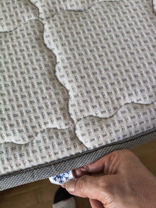 Двулицев матрак с ядро от полиуретанова пяна sky cell и сребърна нишка