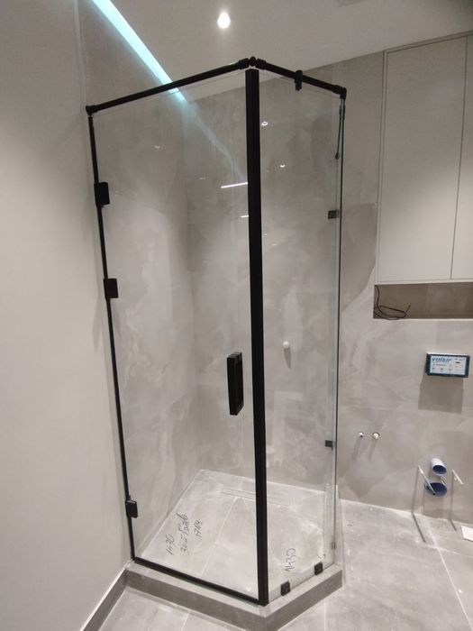 Стеклянные перегородки