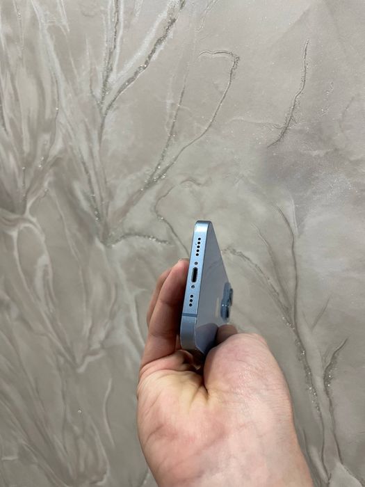 Продам iPhone 14 128гб