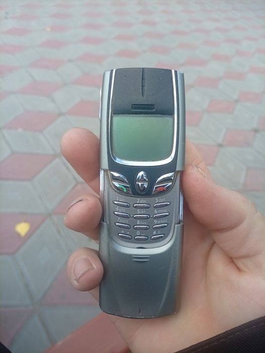 Продам нокиа 8850.