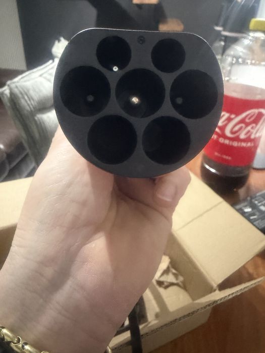 Cablu  auto auto electric pt alimentare de la masina 220v