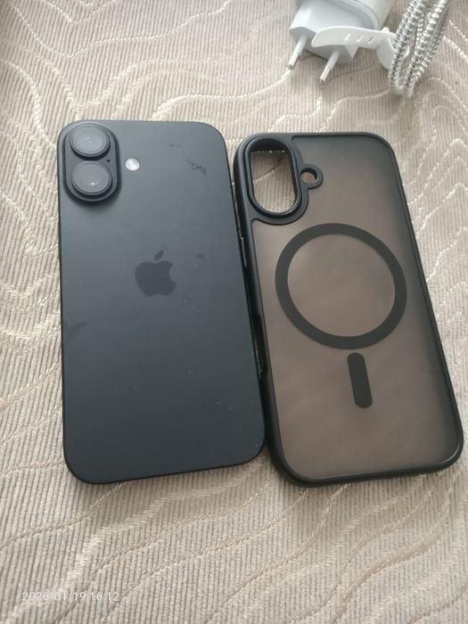 Продам iphone 16 128 gb