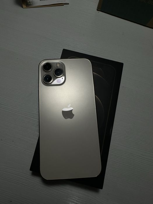 Продаю iphone 12 pro max 256 gb original