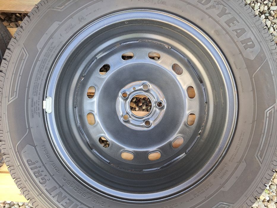 Jante + Anvelope 215/65R16C Goodyear Efficent Grip + Senzori Presiune