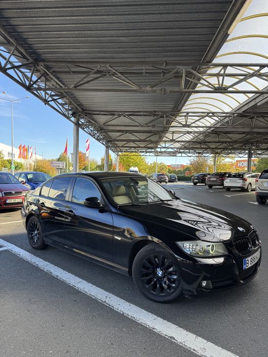 BMW 3 Series 2010