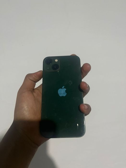 Айфон 13 зеленый
