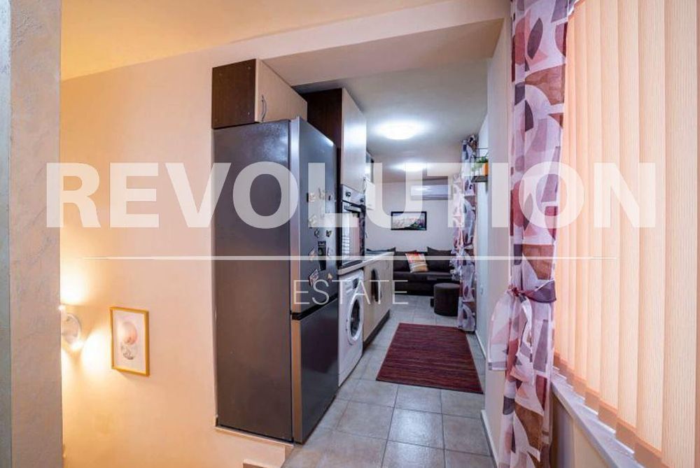 Дава се под наем Двустаен апартамент в Варна, Автогара - 45 кв.м за 350 € - Снимка #1