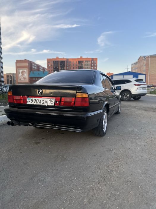 Продам бмв е34 520