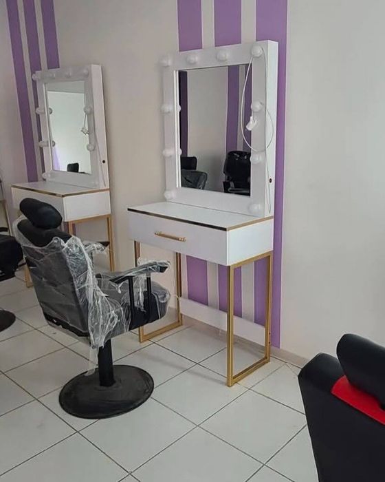 Salon uchun mebilar