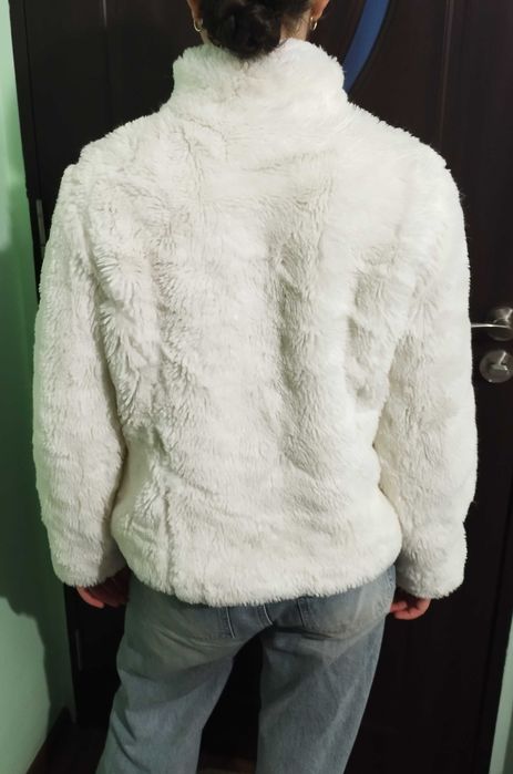 Blană albă adolescenta -damă