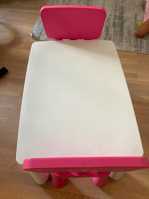 Ikea masa cu scaune pt copii