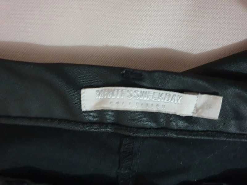 Pantaloni Weekday,marimea 8,merg 38,stare f buna