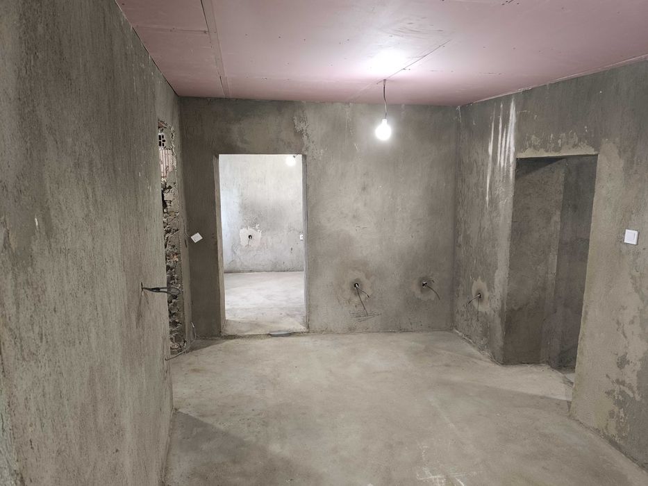 Дава се под наем Къща в Варна, Левски - 60 кв.м за 448.8 € - Снимка #1