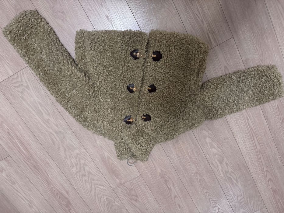 Късо зимно яке Зара